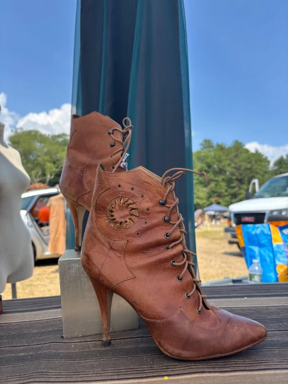 Vintage 80s The Wild Pair Brown Leather Lace Up Sun Cutout Stiletto Boots Size 7